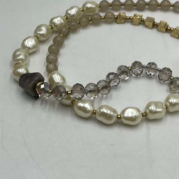 CHICOS Gold Tone Crystal Beads Rhinestone Cross Medallion Tassel Adj Necklace - Picture 12 of 16